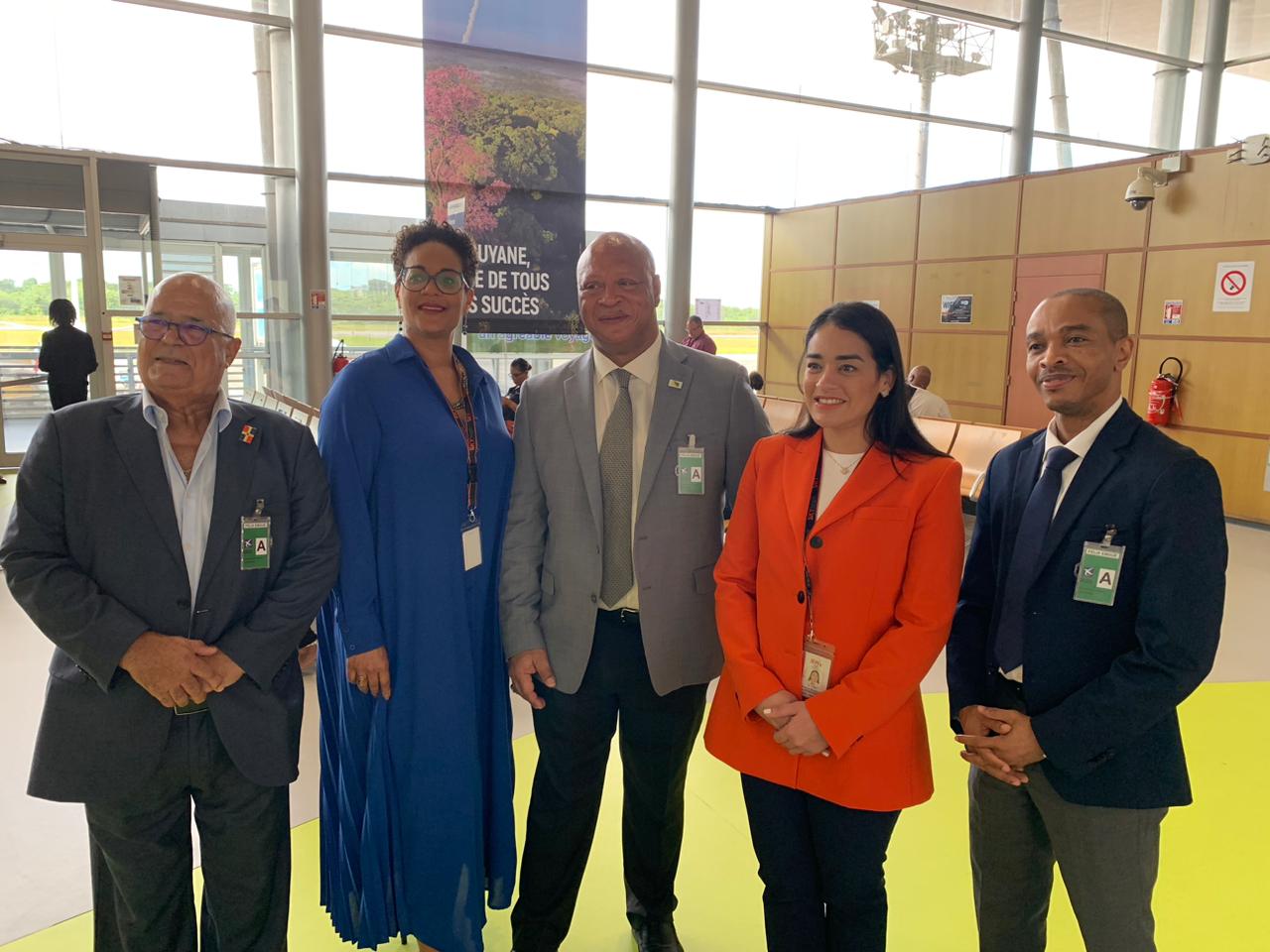 Desserte aérienne La ligne CayenneSaint Domingue par Sky High